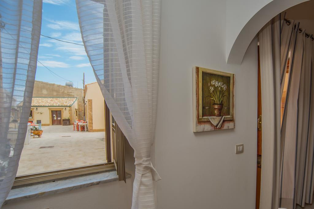 Un Affaccio Sul Borgo Apartment Marzamemi Luaran gambar